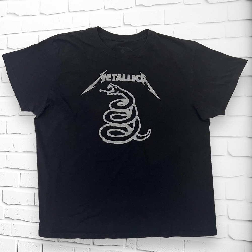 Metallica Black Album Licensed TShirt Mens Size 2X in Black